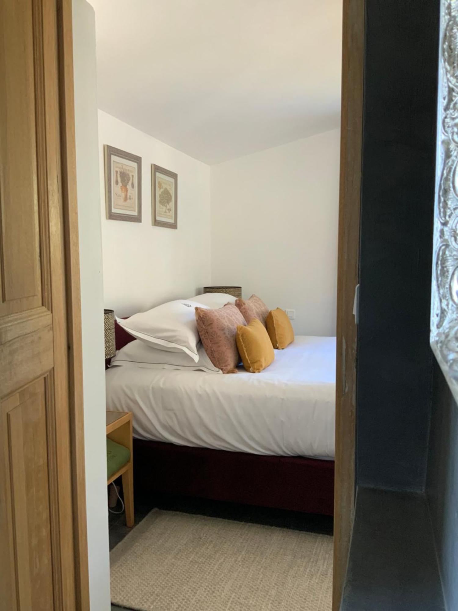 Le Mas Les Eydins Bonnieux Esterno foto